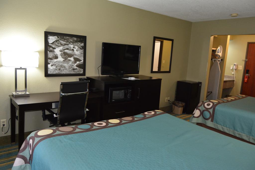 Super 8 By Wyndham Sulphur Exterior foto