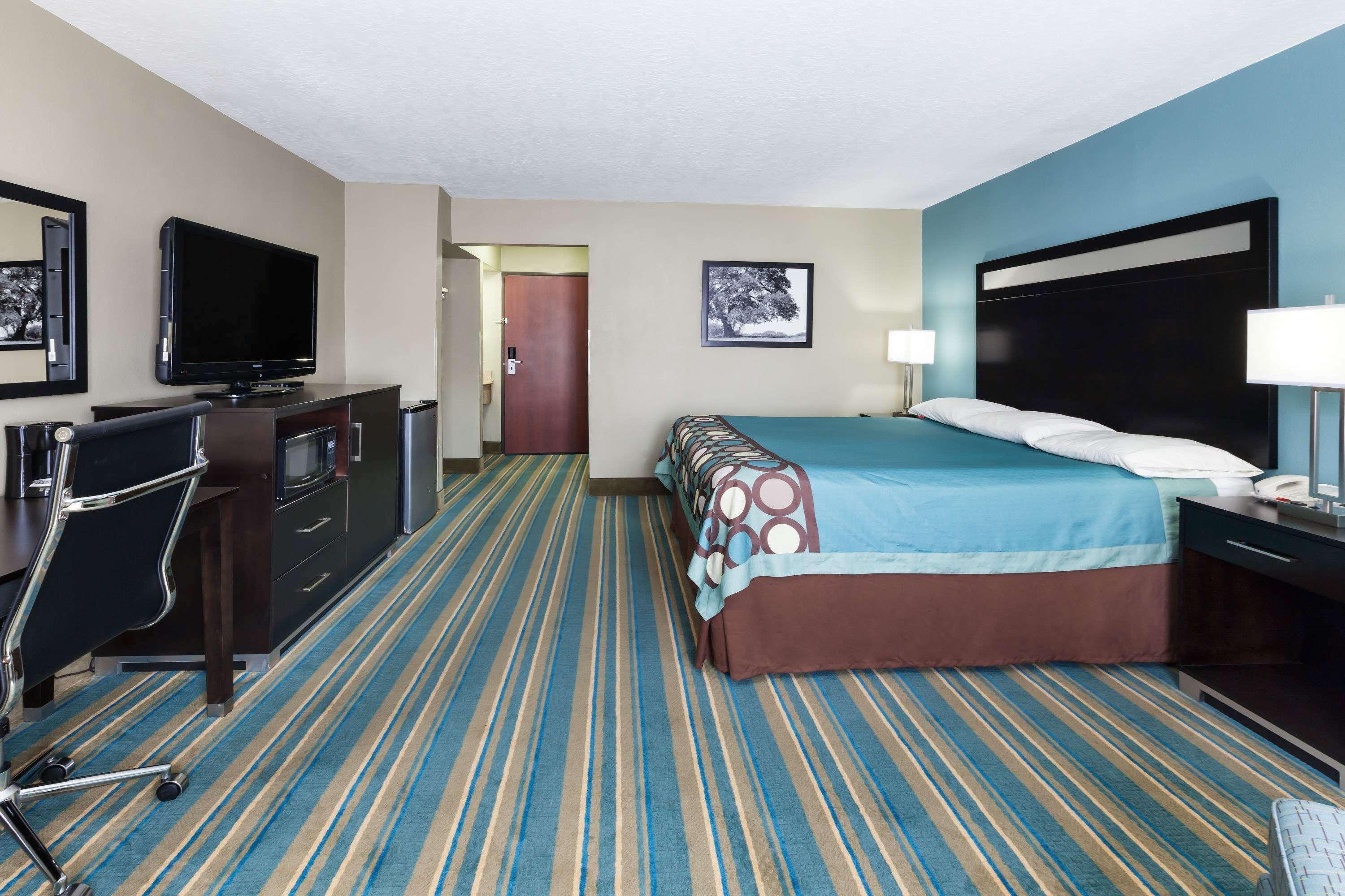 Super 8 By Wyndham Sulphur Exterior foto